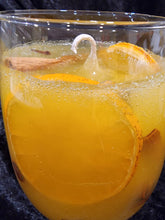 Load image into Gallery viewer, Pumpkin Spice Mulled Wine Candle