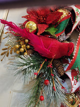 Load image into Gallery viewer, Cardinal Christmas Wreath