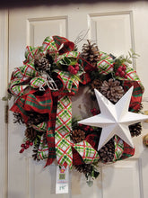 Load image into Gallery viewer, Star in the East Christmas Wreath