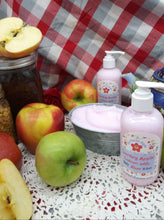 Load image into Gallery viewer, Country Apples Lotion with Aloe