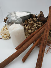 Load image into Gallery viewer, Gentle Cinnamon Lotion with Aloe
