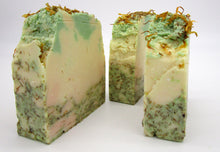 Load image into Gallery viewer, Lemongrass Vegan soap