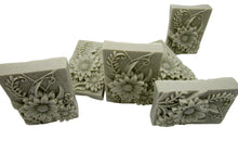Load image into Gallery viewer, Sensitive Skin French Clay and Citrus soap bar