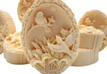 Load image into Gallery viewer, Sensitive Skin Ultimate Moisturizer soap