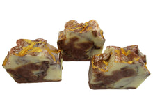 Load image into Gallery viewer, Mahogany and Sandalwood Vegan soap
